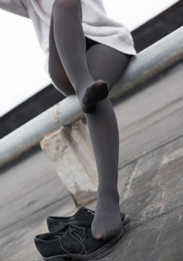 丰满美女人妻一品一区二区三区_完整版高清下载