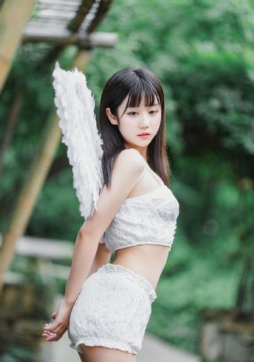 16清纯校花自慰呻吟流白浆_高清视频在线观看