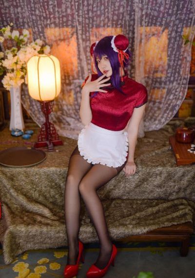 撅包臀裙从后面进去小说_4K全集免费观看