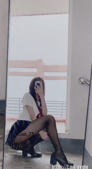 日韩污视频_云播放粤语日本成人在线