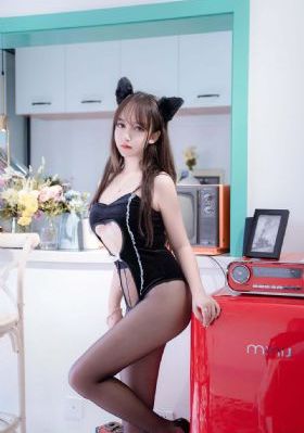 国产精品美女久久久浪潮A_4K动漫免费观看