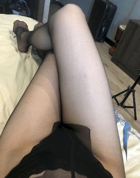 少妇与黑人四P_国产剧电影完整版