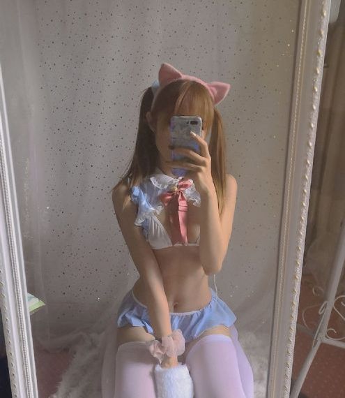 一个人看手机在线视频_720电影完整版