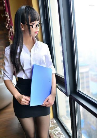 3个上面吃奶2个玩下面_BD韩语完整视频观看