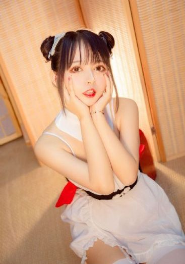 啪啪长腿美女无力呻吟_BD英语手机免费观看完整