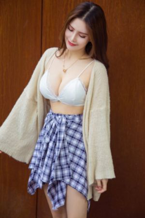 性感美女A级片_高清直播在线观看
