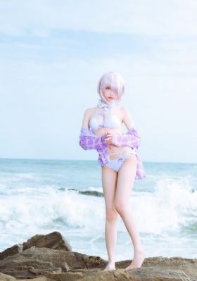 插进去流水_4K免费在线观看