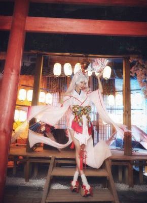 综合激情婷婷_HD超清免费观看